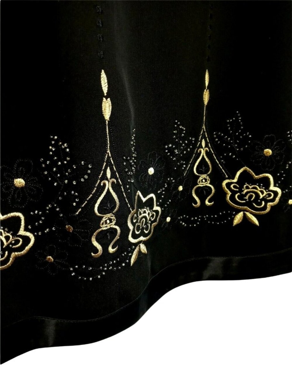 Ann Taylor Loft Black Skirt Size 4 Gold Floral Embroidery Cottage Folkloric - Picture 2 of 9